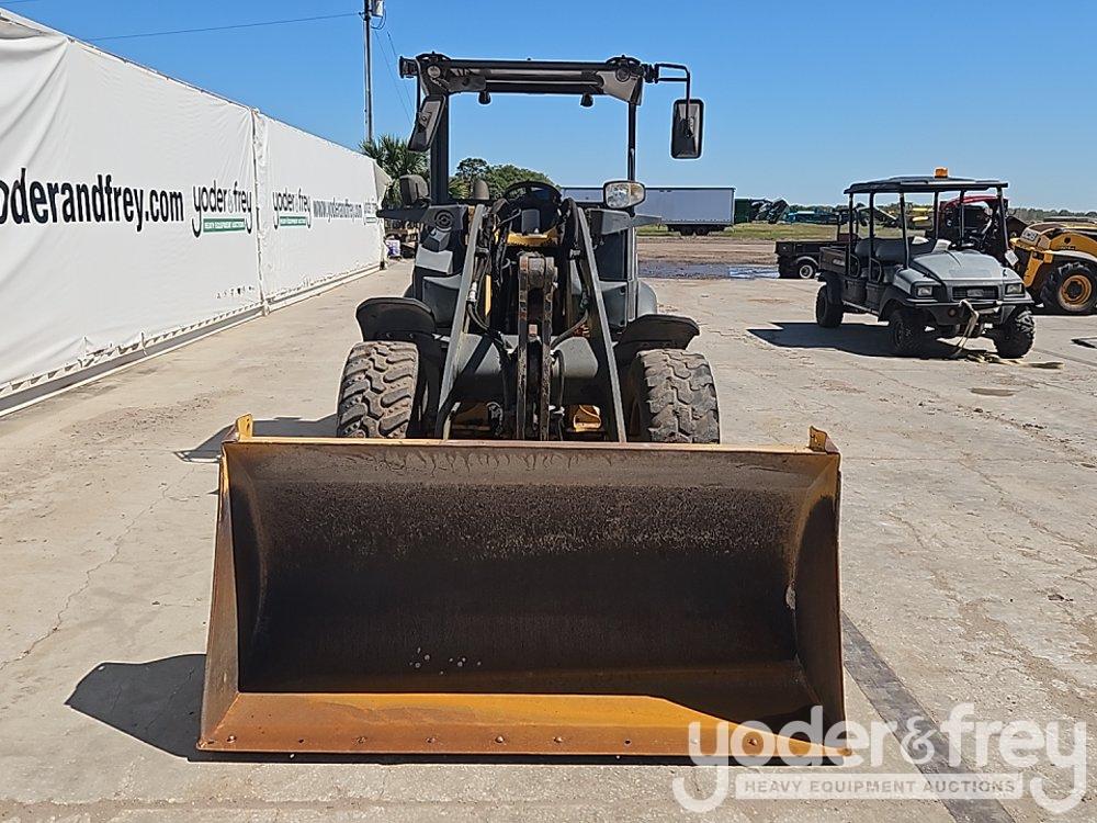 2014 John Deere 204K