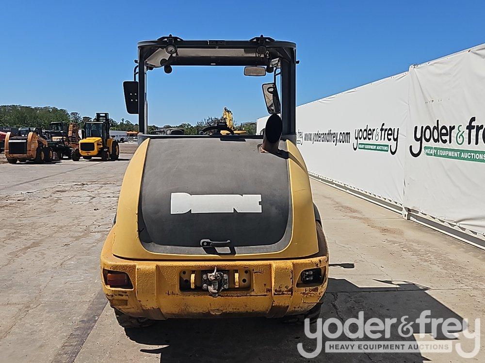 2014 John Deere 204K