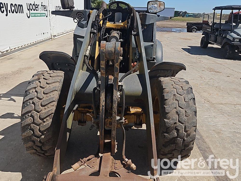 2014 John Deere 204K