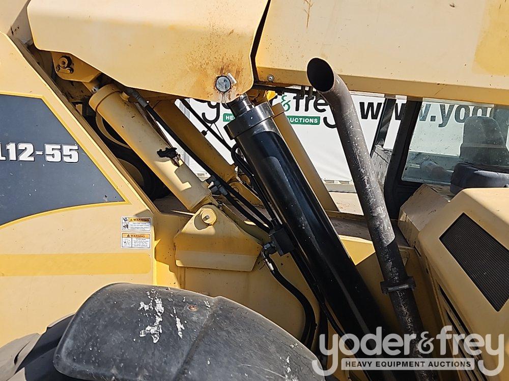 2015 Gehl DL12-55 Telehandler, OROPS, 12,000lbs Max Lift Capacity, 56' Max Lift Height, Stabilizers,