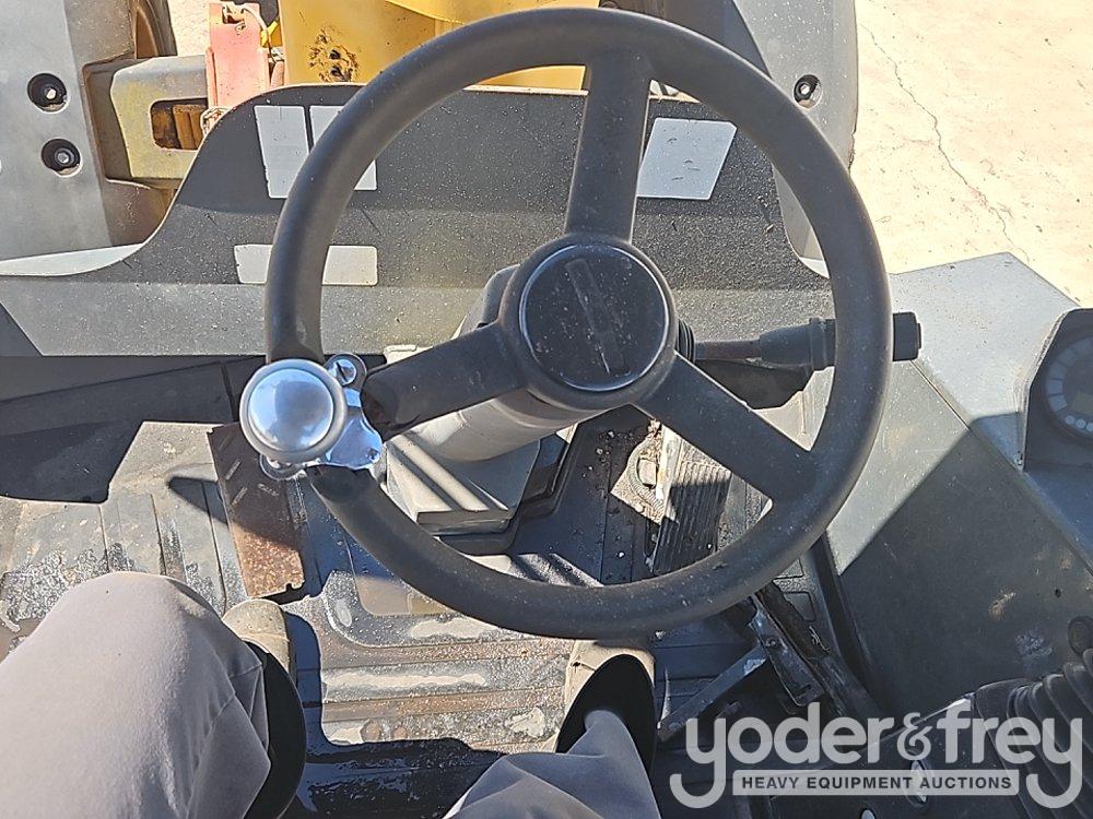 2014 John Deere 204K