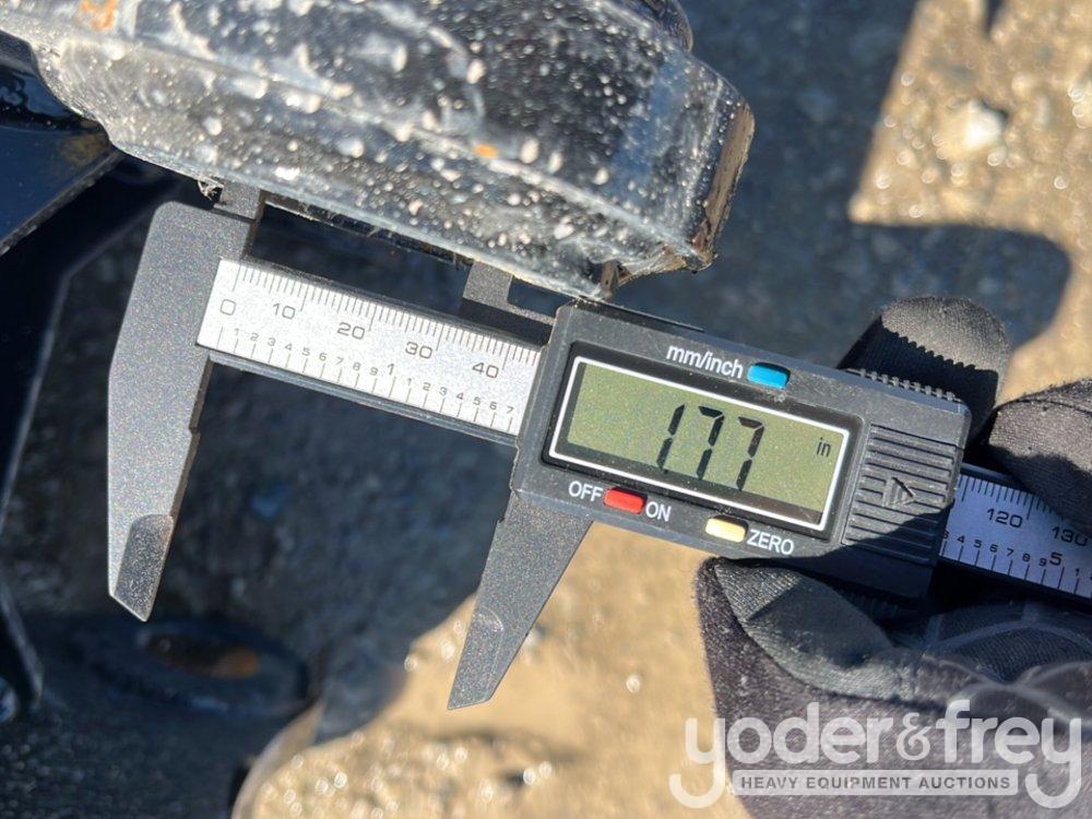 Unused 2025 GIYI Compaction Wheel to suit 305 Excavator