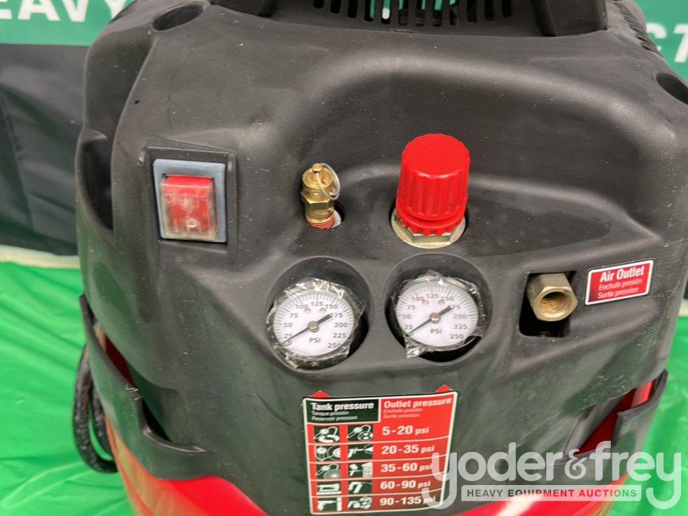Unused Rockworth Air Compressor, 6 Gallon, Portable