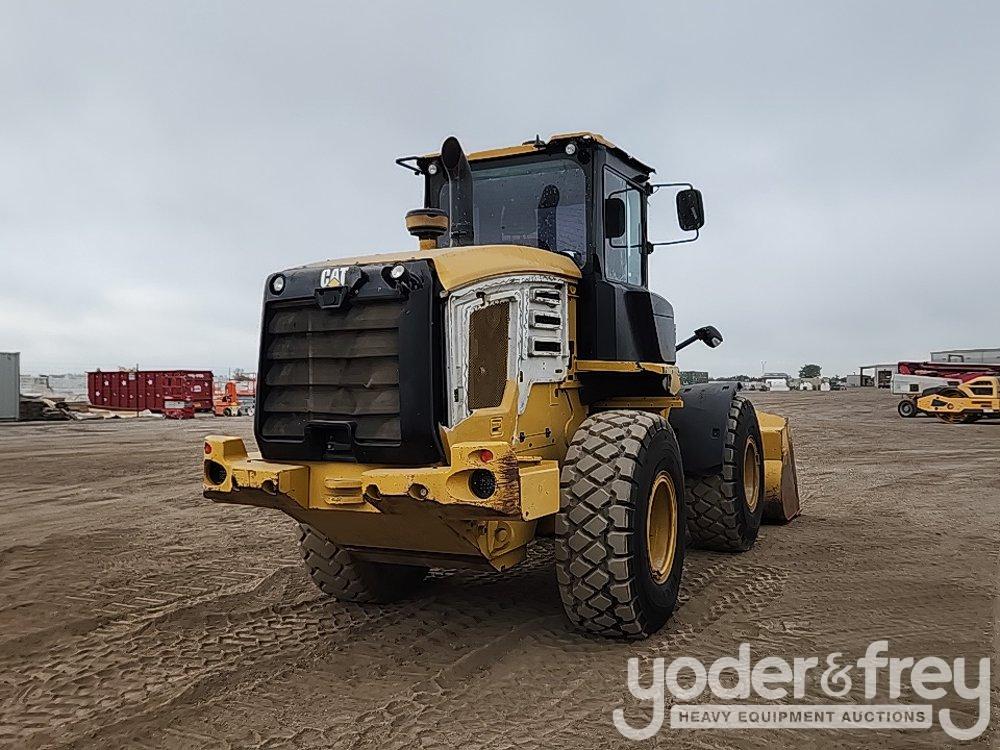 2015 CAT 924K