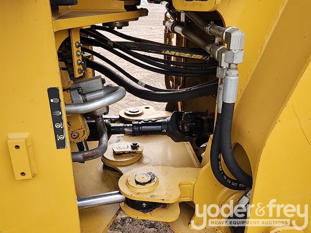 2015 CAT 924K