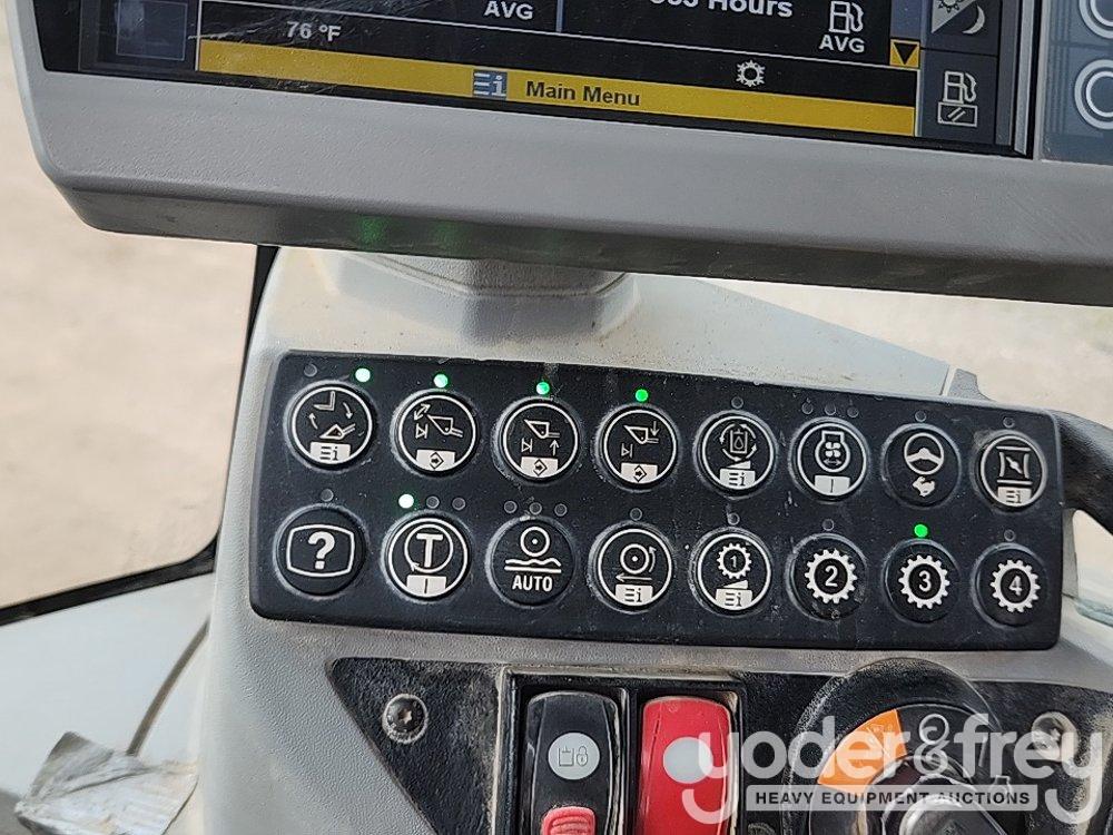 2015 CAT 924K