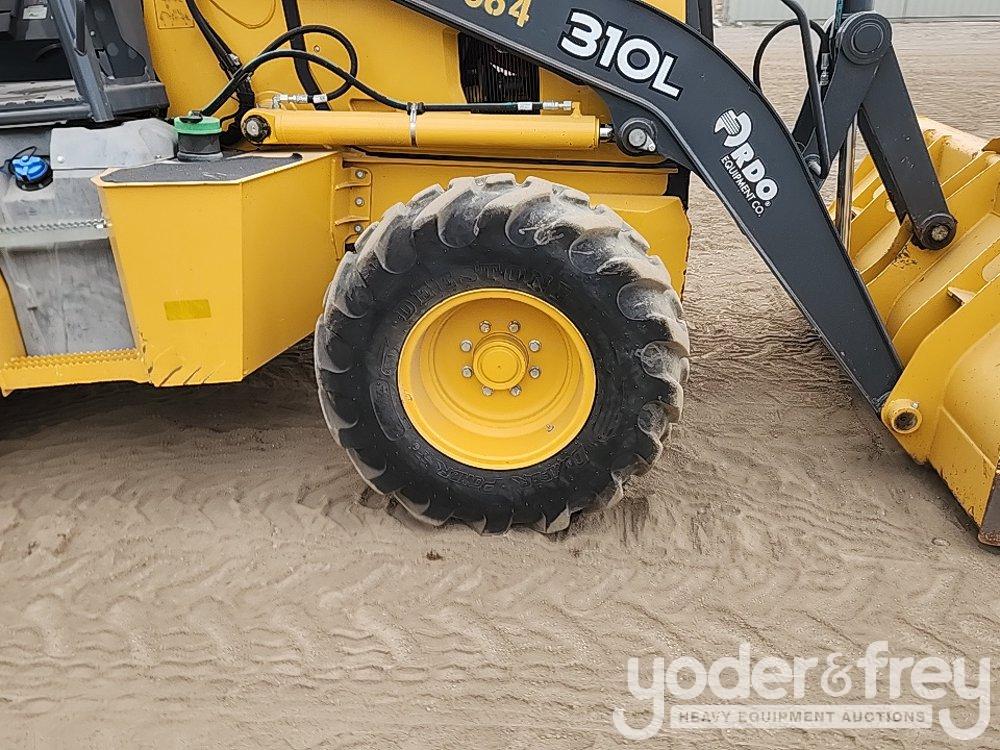 2019 John Deere 310L