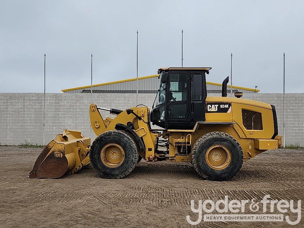 2015 CAT 924K