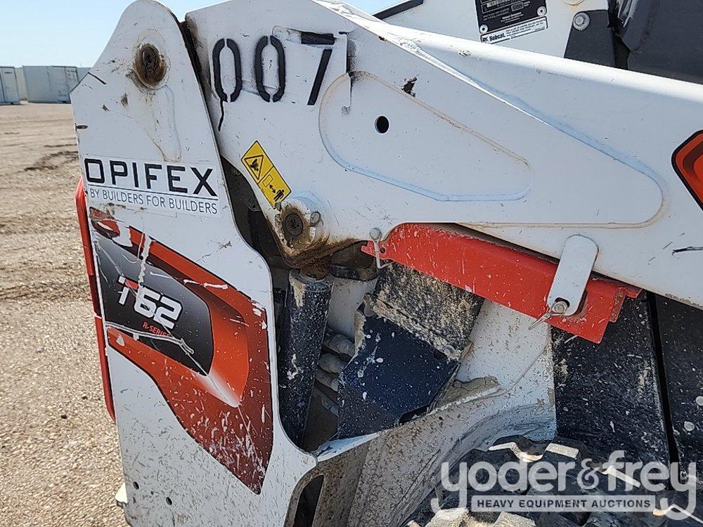 2022 Bobcat T62