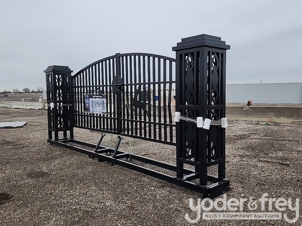 Unused 20' Iron Gate, Single Arc (Deer Design)(Damaged)