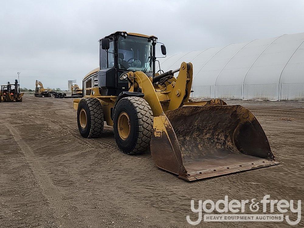 2015 CAT 924K