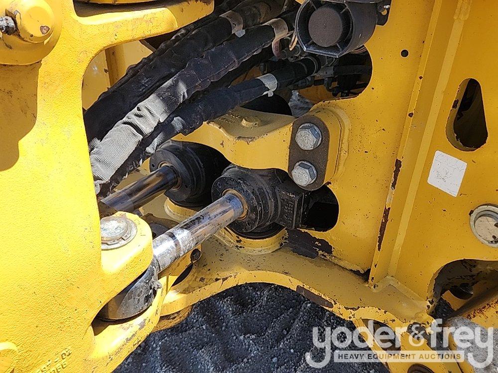 2020 CAT 420F2 IT