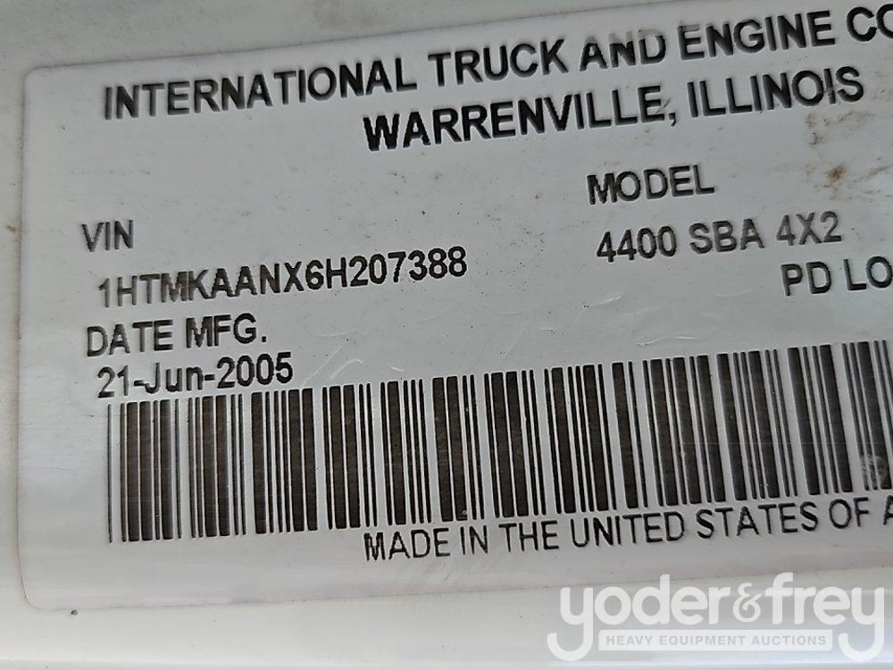 2006 International 4000