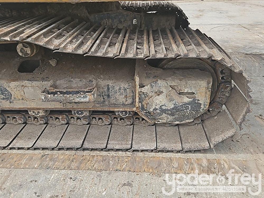 2018 John Deere 210