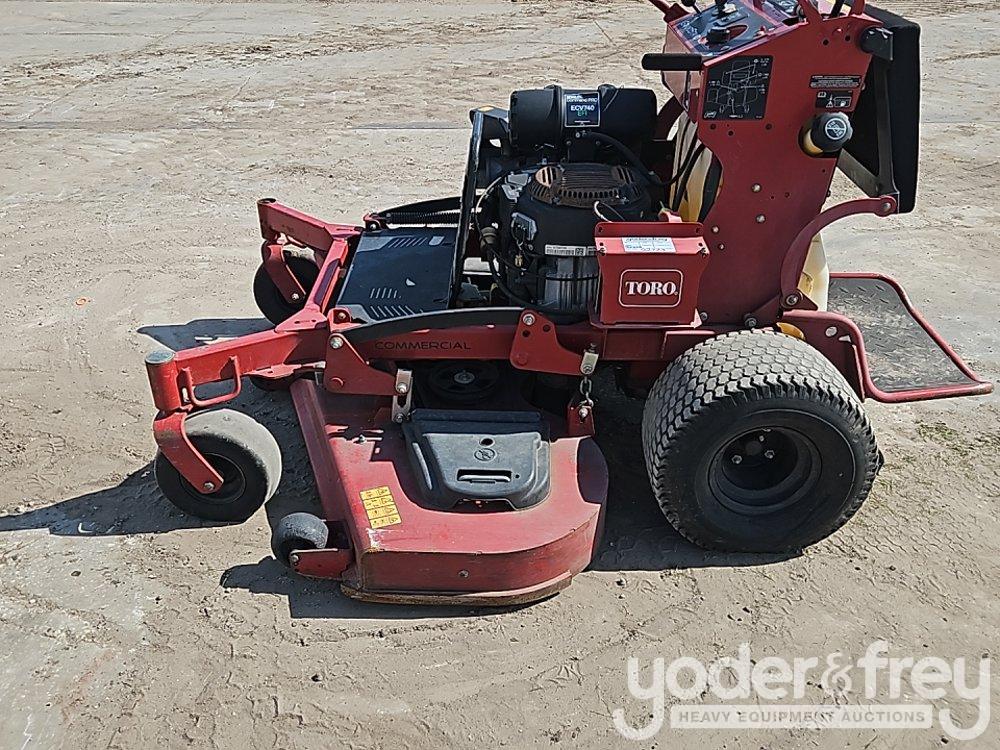 2021 Toro GRANDSTAND-60