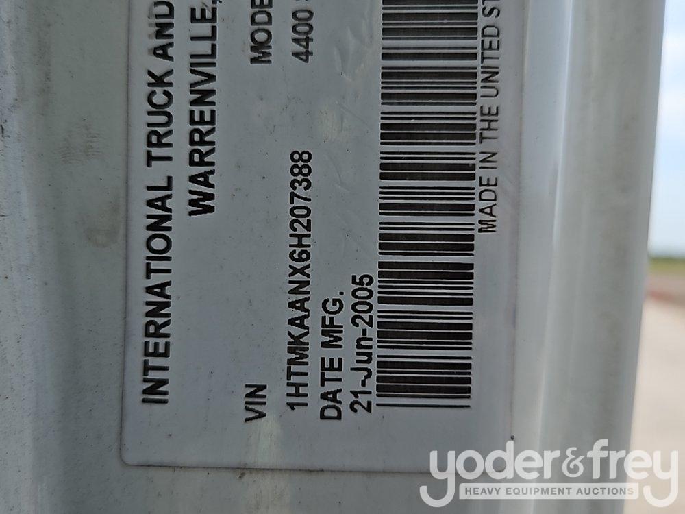 2006 International 4000
