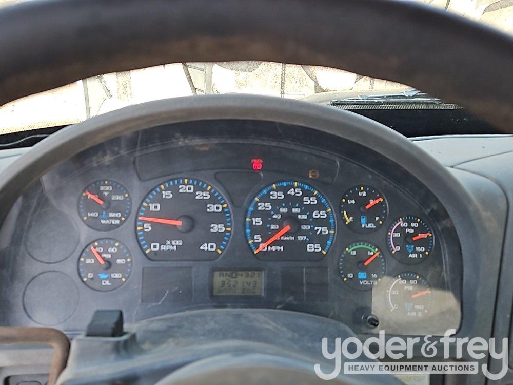 2006 International 4000