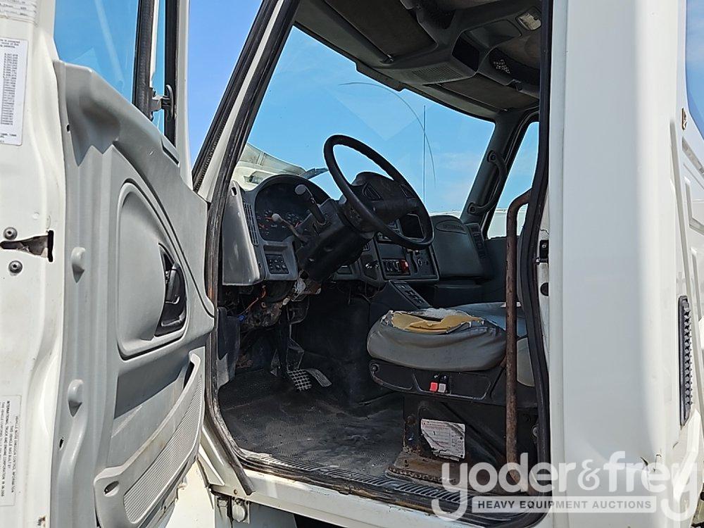 2006 International 4000