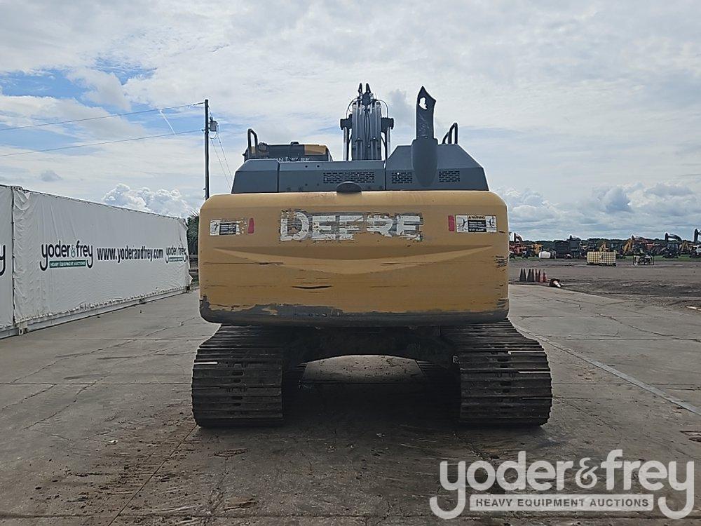 2018 John Deere 210