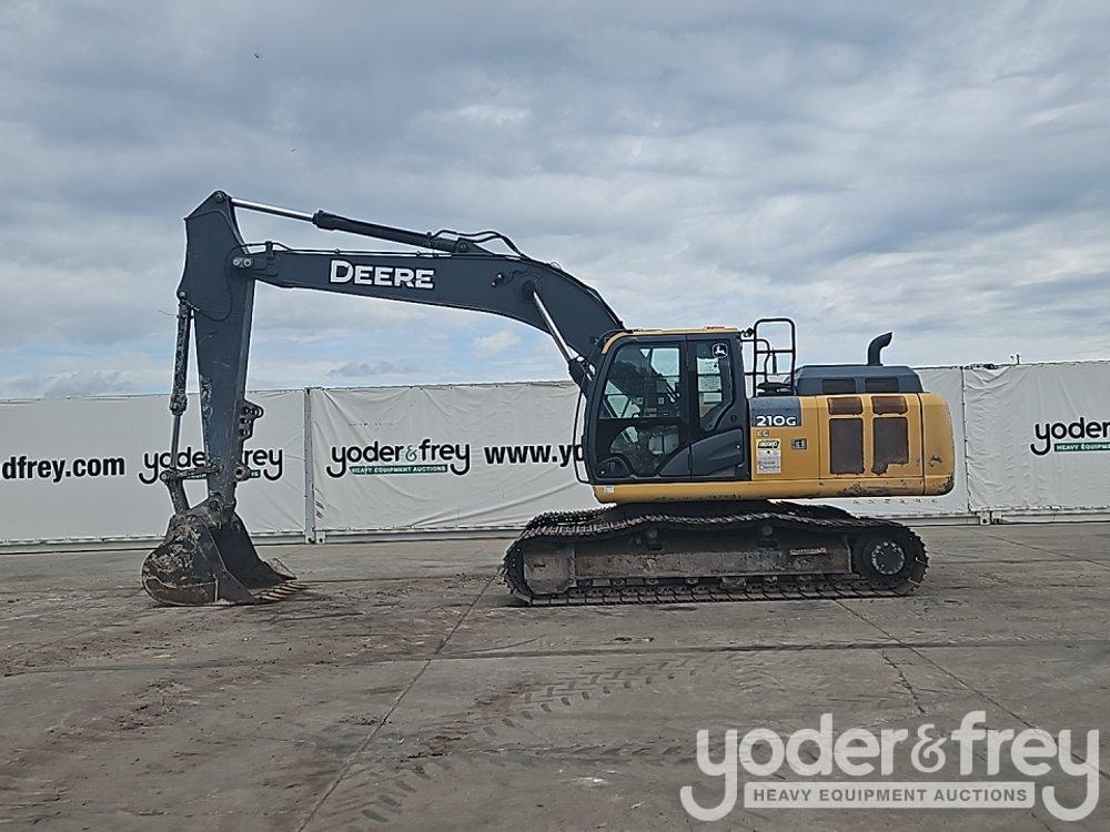 2018 John Deere 210