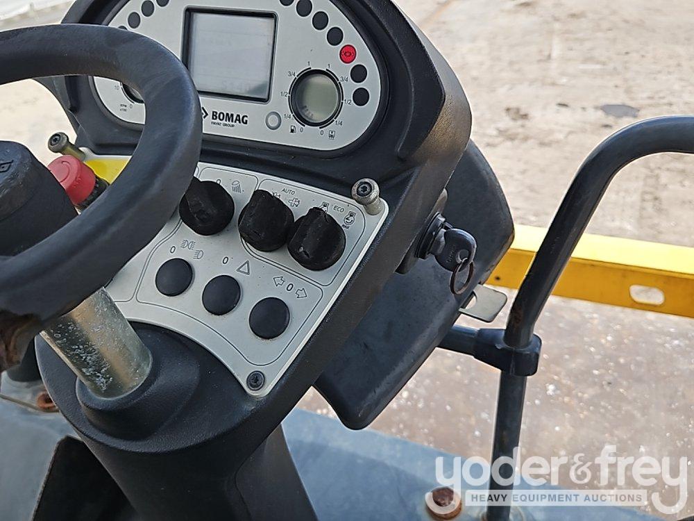 2015 Bomag BW145DH-5
