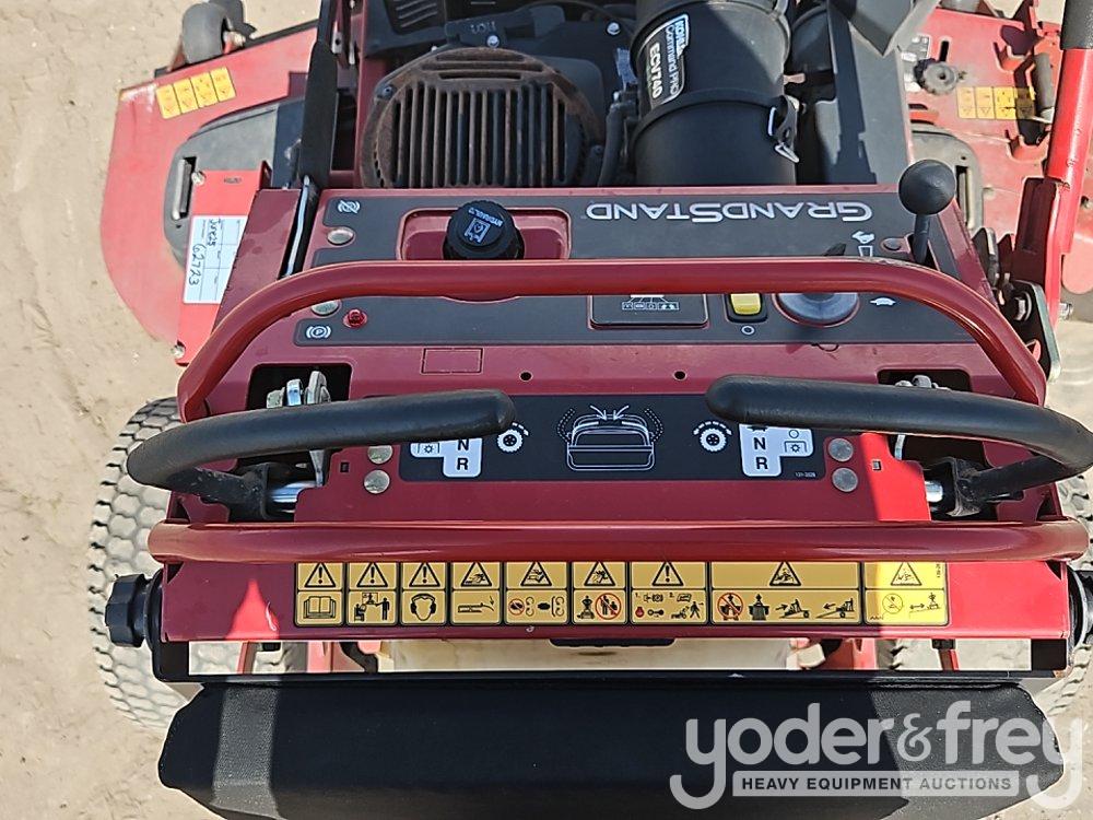 2021 Toro GRANDSTAND-60