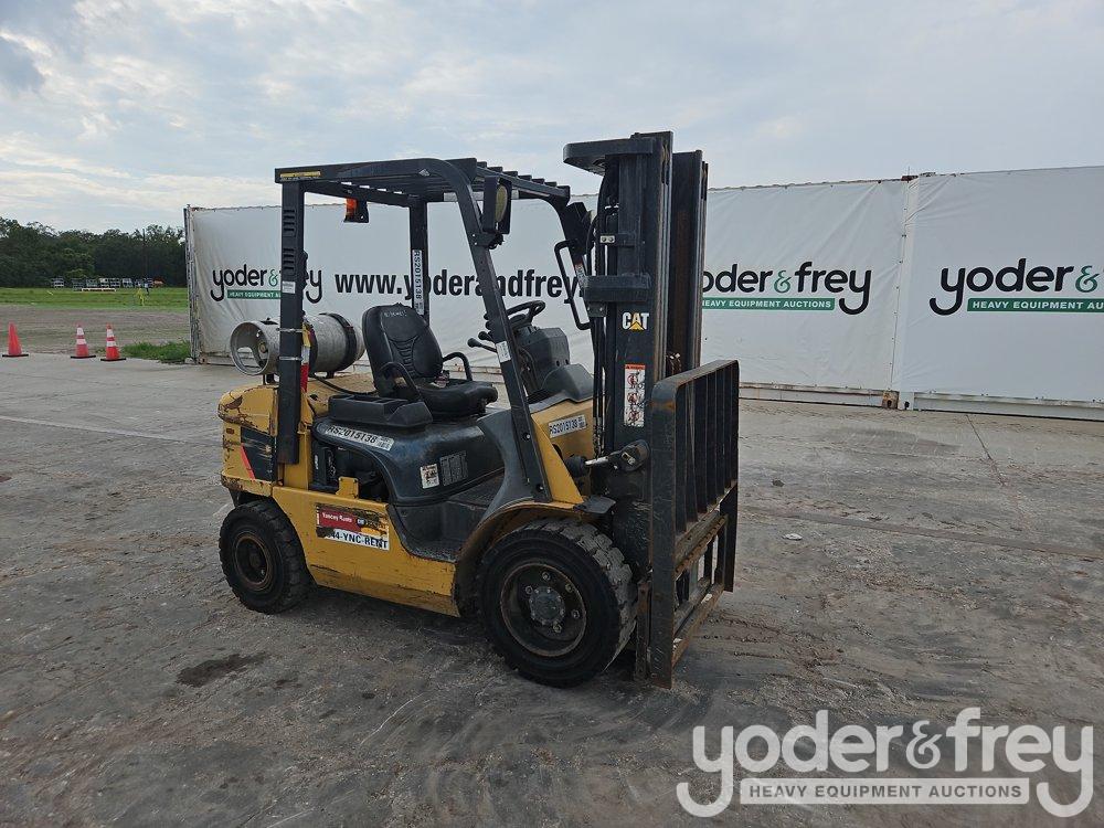 2015 CAT GP25N