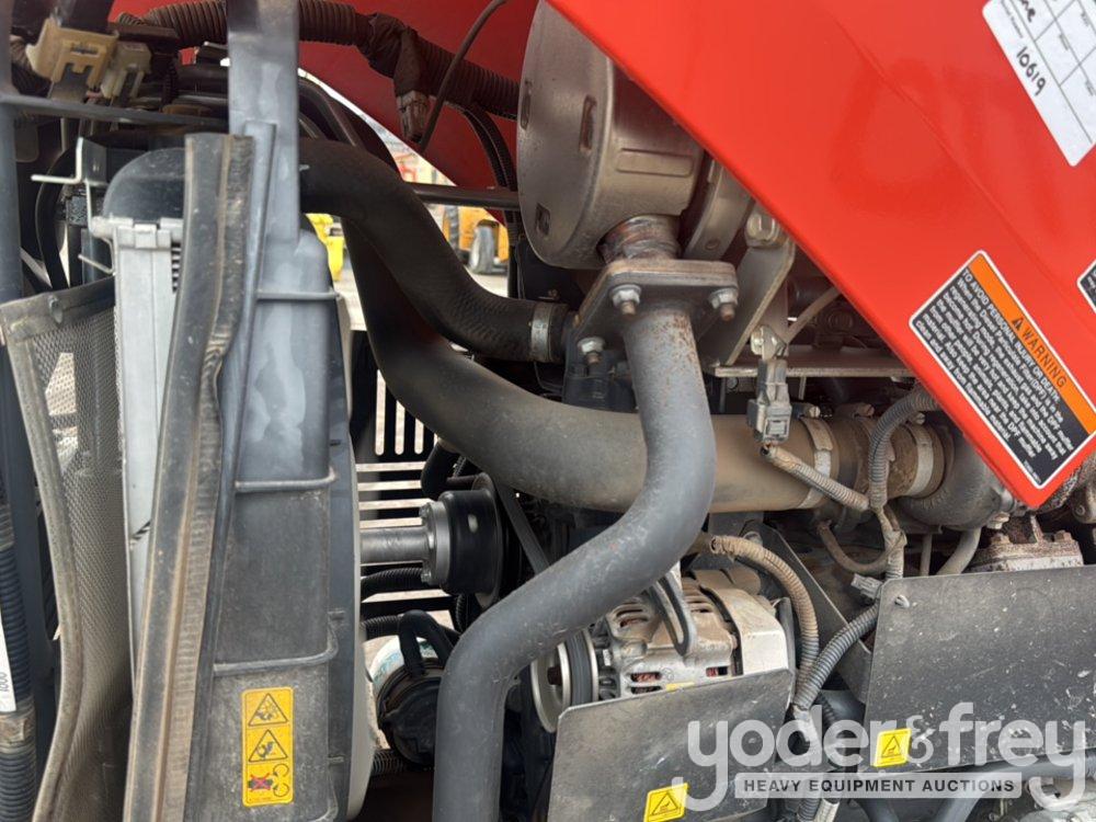 2020 Kubota M5660SUF