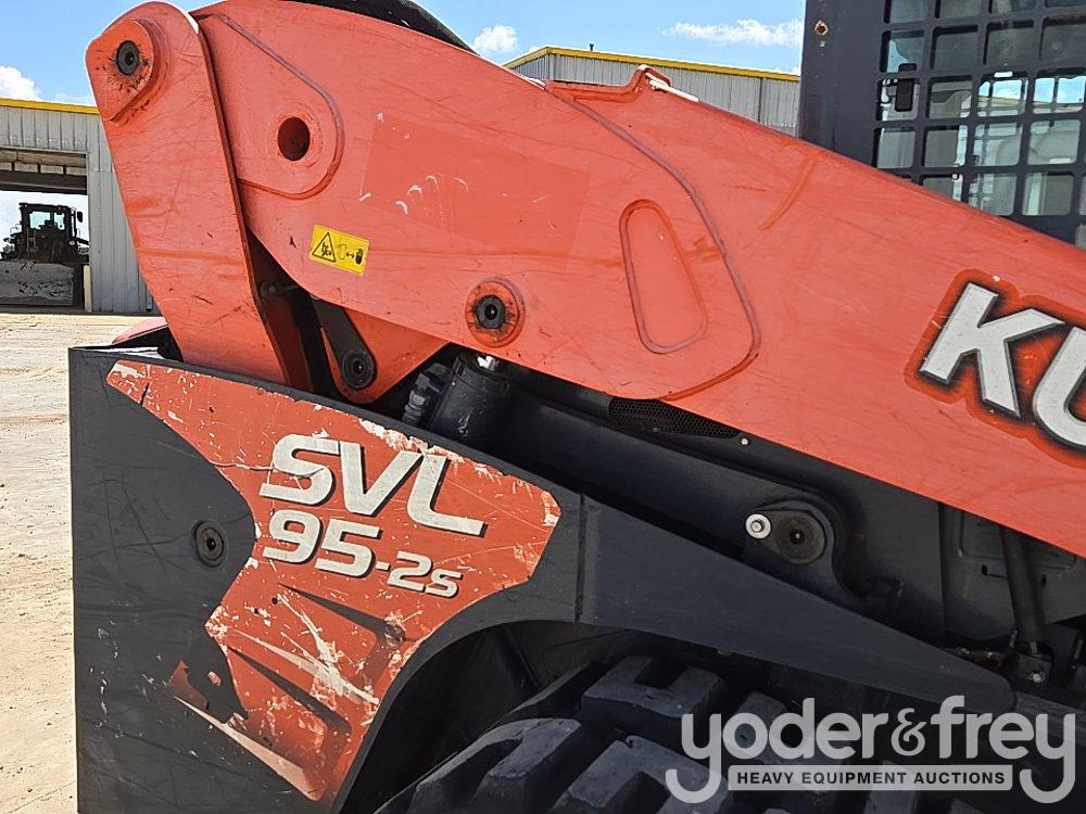 2017 Kubota SVL95-2S