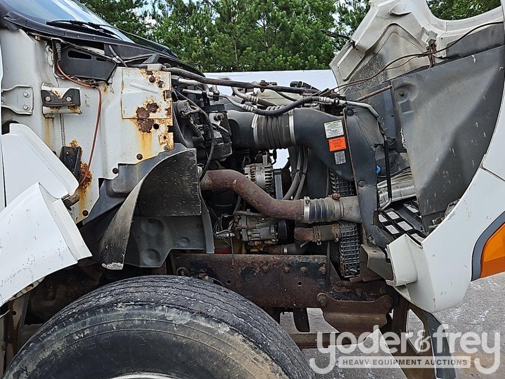 2000 Ford F650