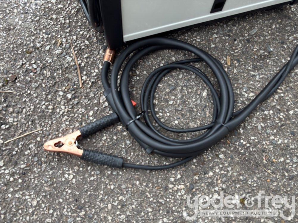 Unused Hobart Handler Welder 125