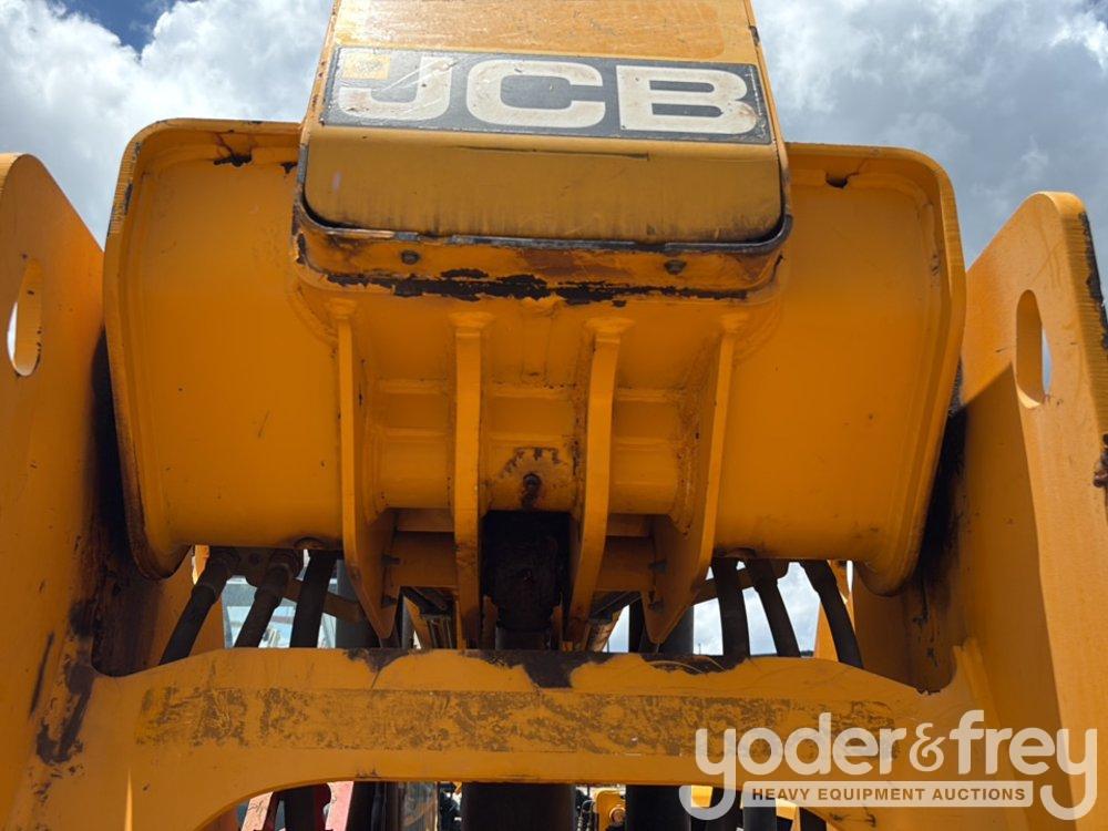 2015 JCB 507-42