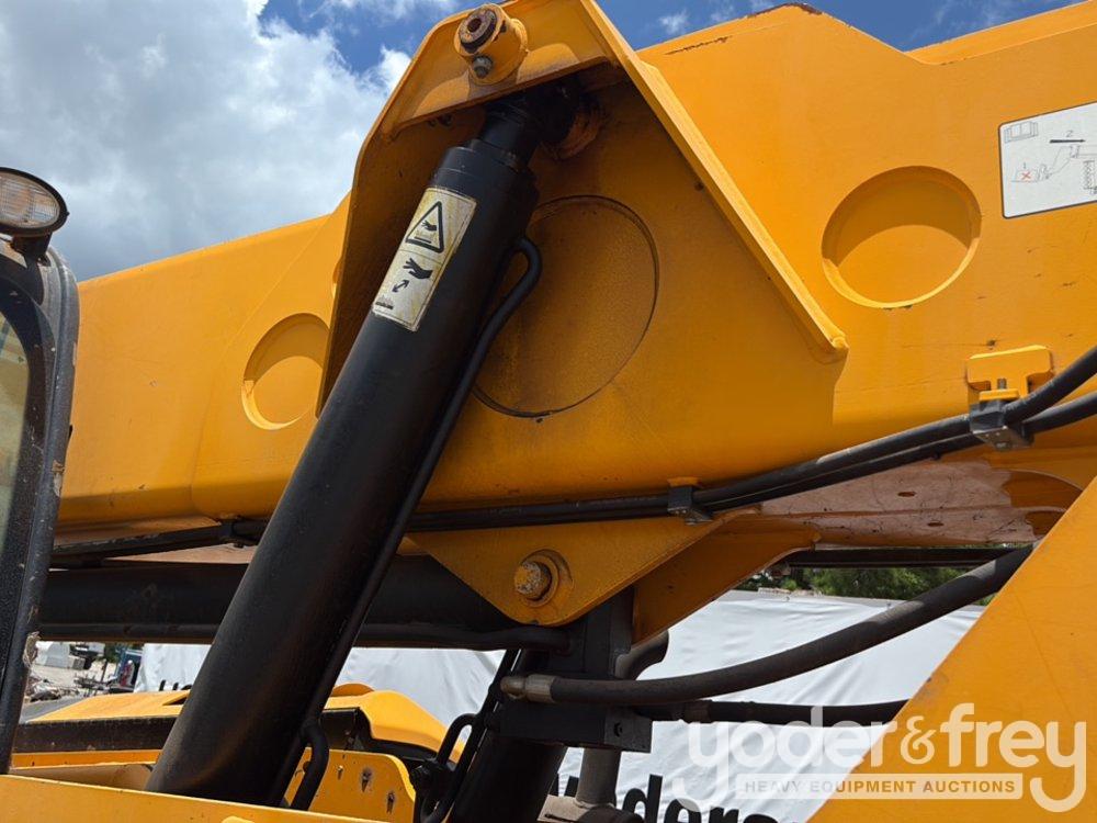 2015 JCB 507-42