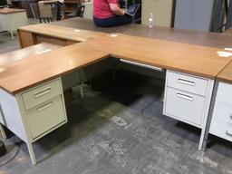 DESK