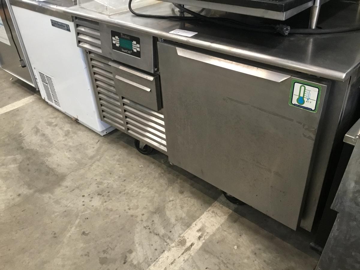 TRAULSEN SMART CHILL COUNTER