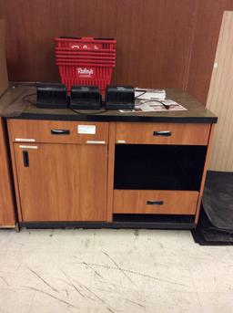 4' Service counter