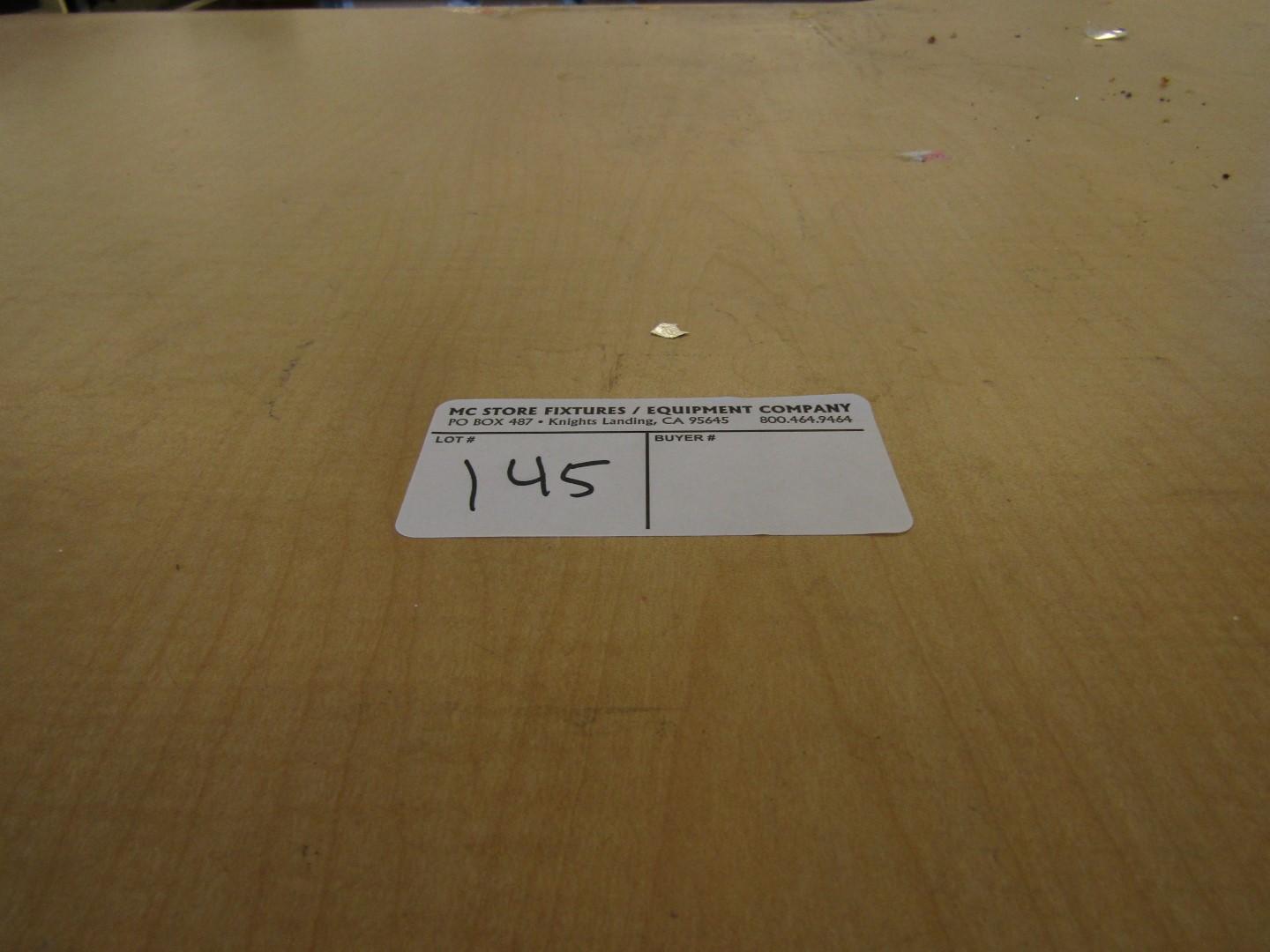 FLORAL/BALLOON SERVICE COUNTER