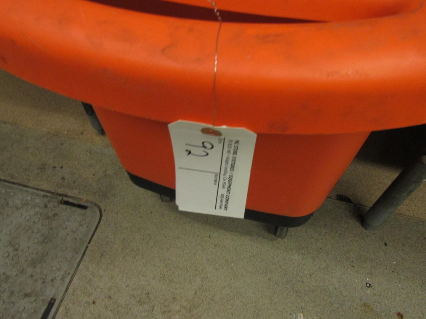 ORANGE SUPER SOAKER SYSTEM TUB