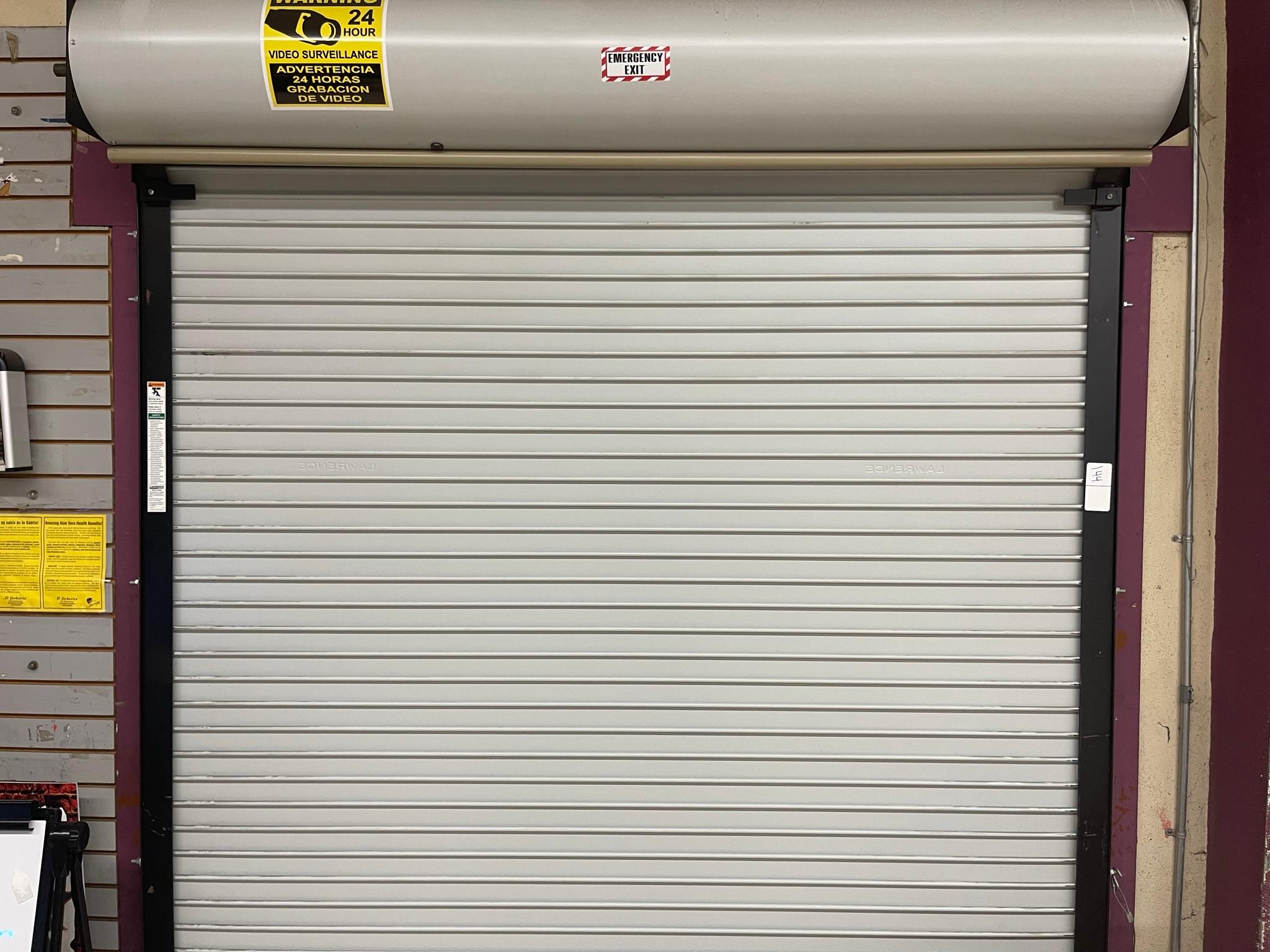 Rolling door lawrence 6' wide 7' high