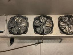10' x 14' x 7' Meat walk-in cooler with coil