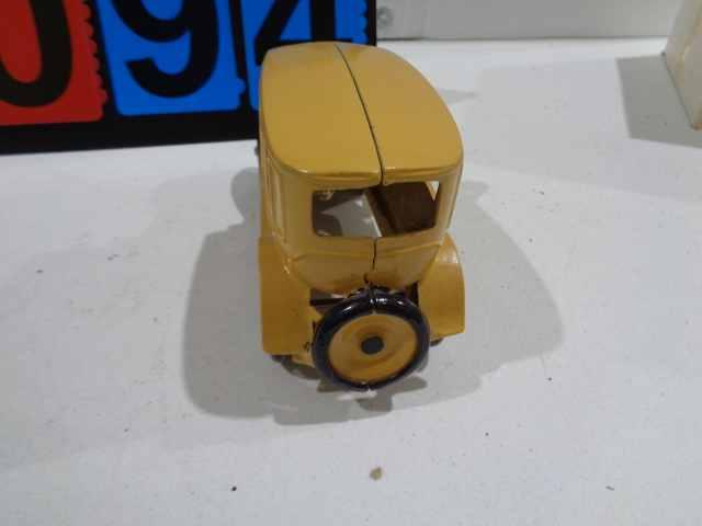 Arcade car