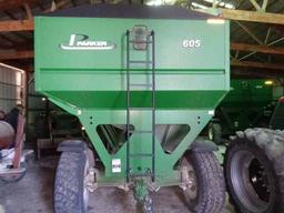 Brent 570 Grain Cart