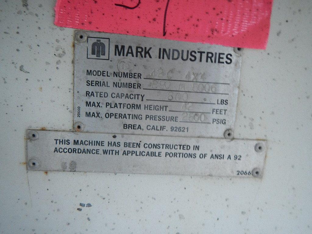 MARKLIFT 42C BOOM LIFT 2452 hours on meter  4X4, 800LBS CAP, 42' LIFT, WISC
