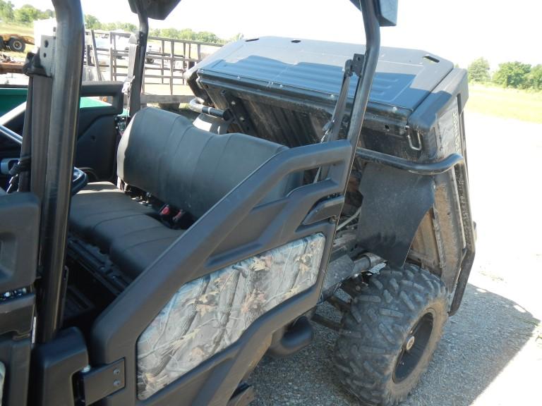 JOHN DEERE GATOR 825I SIDE-BY-SIDE ATV,  4X4, CREW/2-SEATER, DIESEL ENGINE,