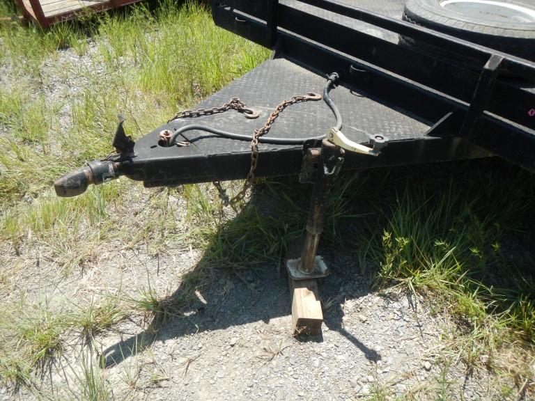 SHOP BUILT 18' UTILITY TRAILER,  TAMDEN AXLE, ELECT BRAKE, 4' FOLDING RAMP,