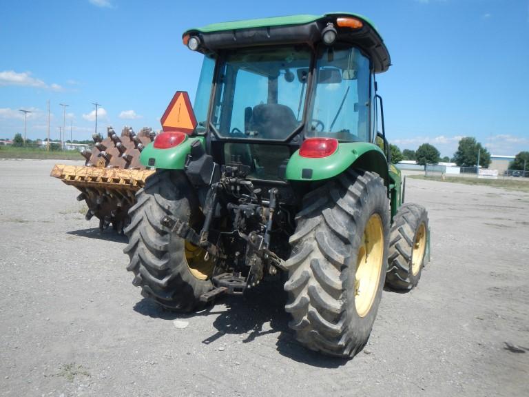 JOHN DEERE 5425 WHEEL TRACTOR, 2,705 hrs,  CAB, AC, 4X4, 553 LOADER, BUCKET