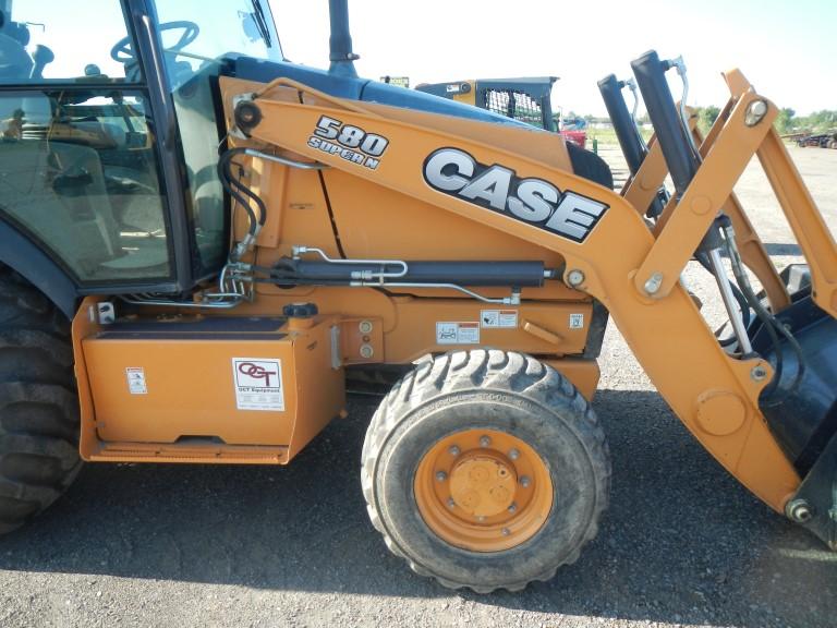 CASE 580 SUPER N LOADER BACKHOE, 507 hrs,  ENCLOSED CAB, AC, EXTENDAHOE, 4X