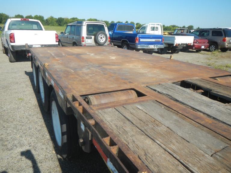 2009 ATOKA DROP DECK TRAILER,  TRI AXLE, ROLLING TAIL, 4-AIR LIFT ROLLERS,