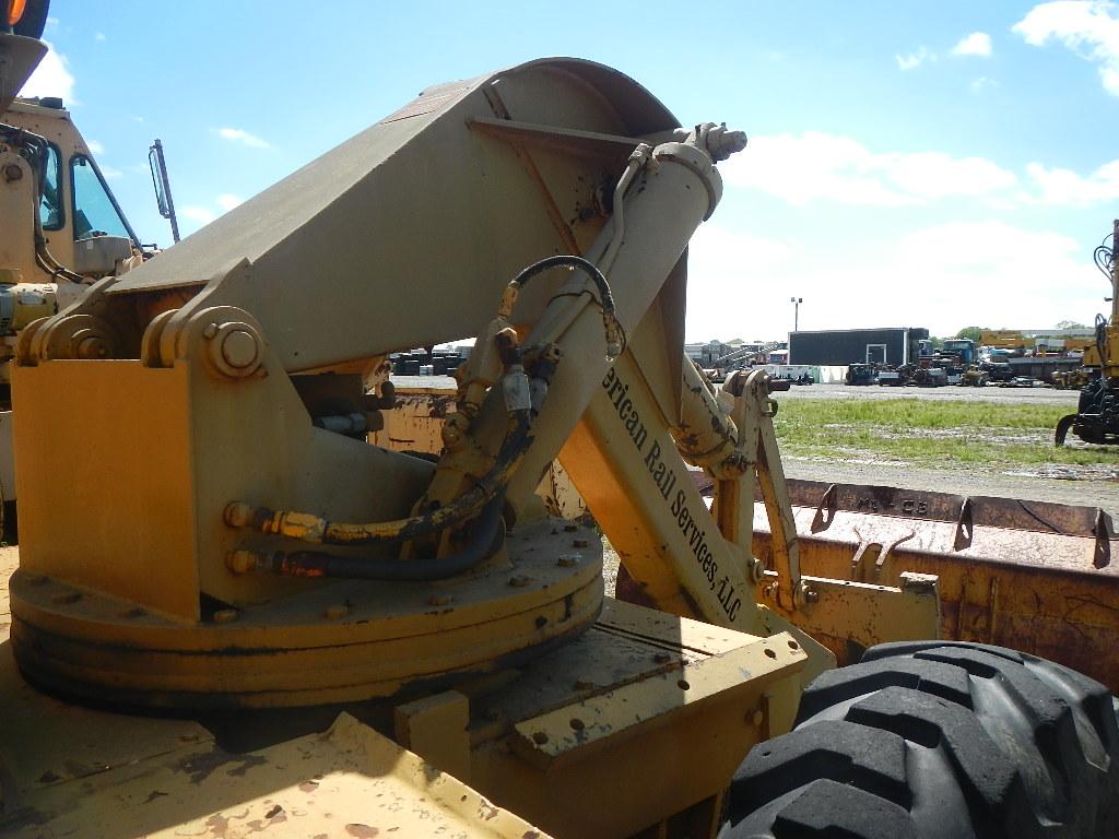 PETTIBONE 441-B SPEED SWING,  HYRAIL, GM / DETROIT DIESEL, WITH BUCKET, FOR