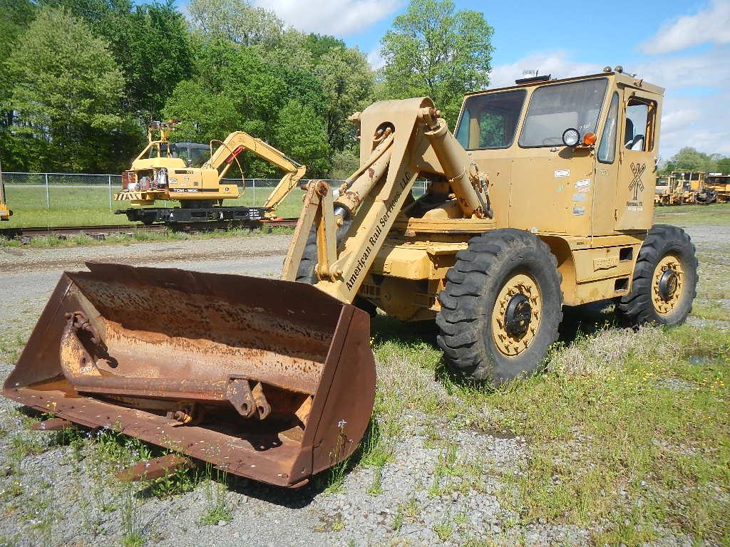 PETTIBONE 441-B SPEED SWING,  HYRAIL, GM / DETROIT DIESEL, WITH BUCKET, FOR